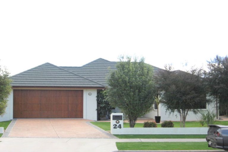 Photo of property in 24 Aranui Drive, Papamoa Beach, Papamoa, 3118