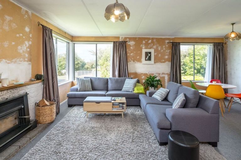 Photo of property in 13 Farrier Grove, Featherston, 5710