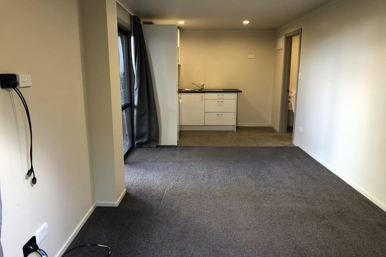 Photo of property in 1/231 Don Buck Road, Massey, Auckland, 0614