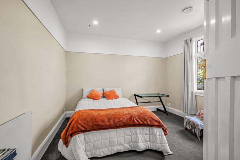 Photo of property in 130 Matsons Avenue, Papanui, Christchurch, 8053