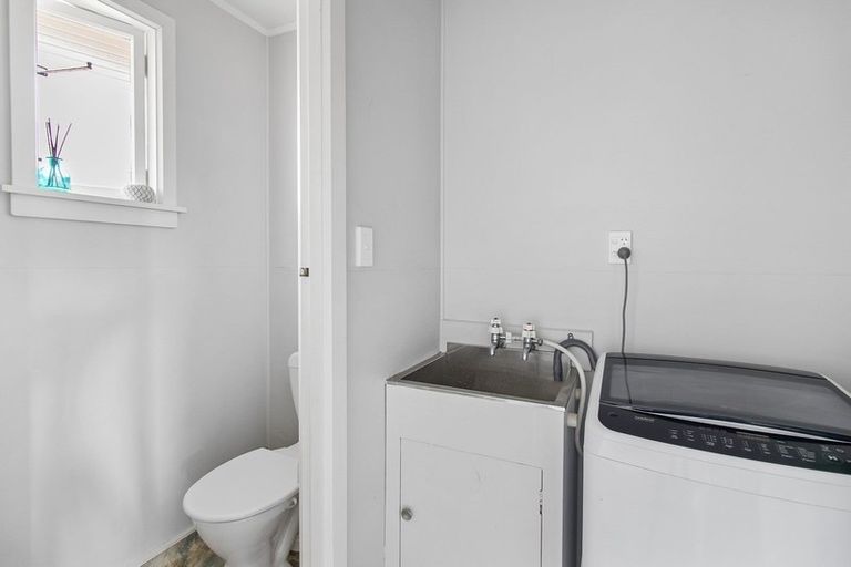 Photo of property in 3 Regent Street, West End, Timaru, 7910