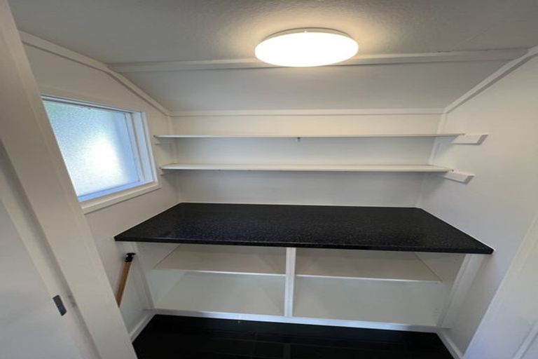 Photo of property in 4/17 Kowhai Street, Naenae, Lower Hutt, 5011