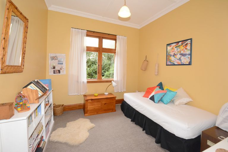 Photo of property in 8 Sunbury Street, Andersons Bay, Dunedin, 9013