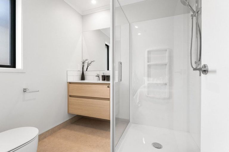 Photo of property in 21 Cowell Crescent, Pyes Pa, Tauranga, 3112