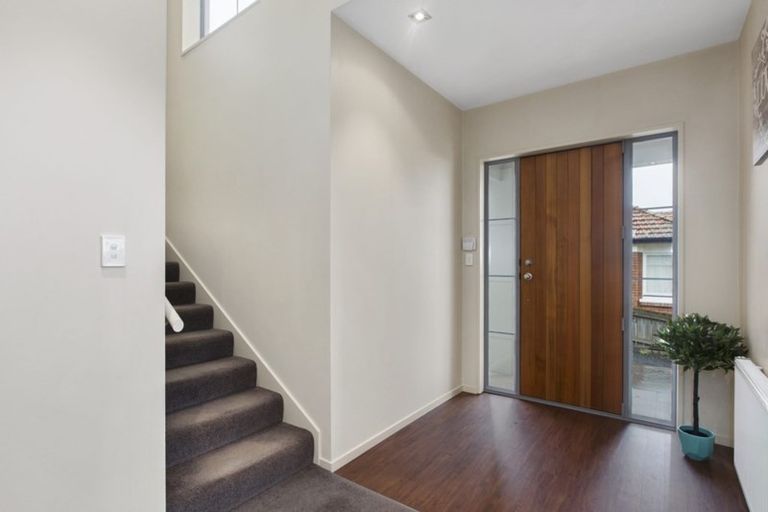 Photo of property in 37a Teignmouth Street, Abbotsford, Dunedin, 9018