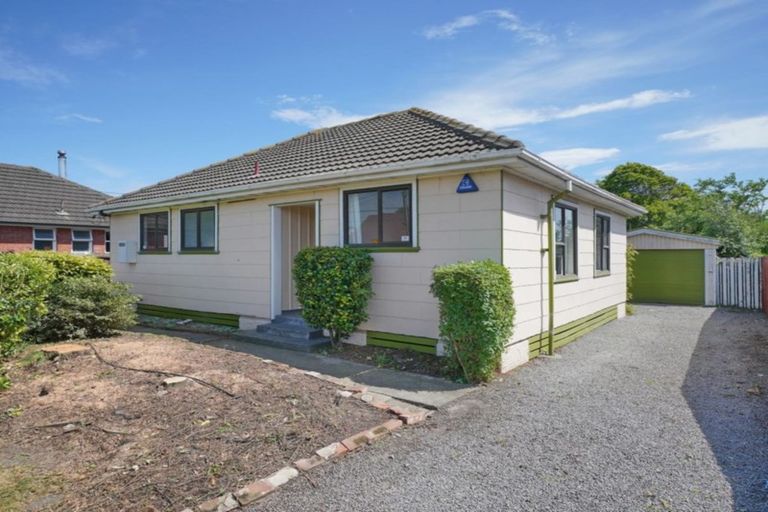 Photo of property in 43 Dunarnan Street, Avonside, Christchurch, 8061