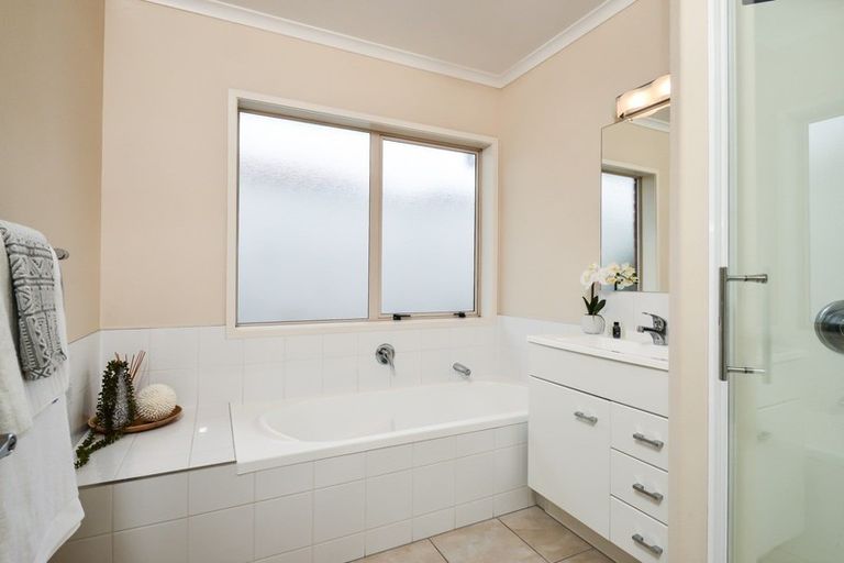 Photo of property in 18b Stoneleigh Drive, Chartwell, Hamilton, 3210