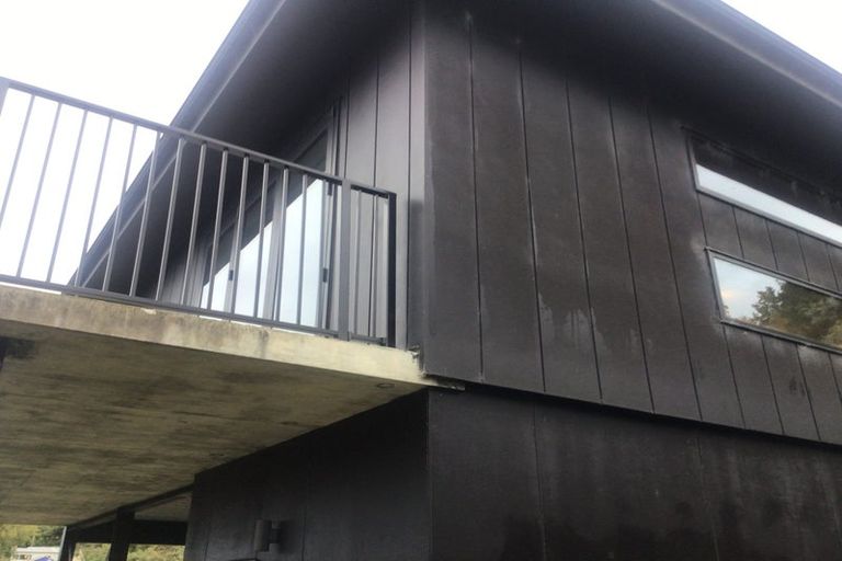 Photo of property in 21 Kaka Road, Saint Leonards, Dunedin, 9022