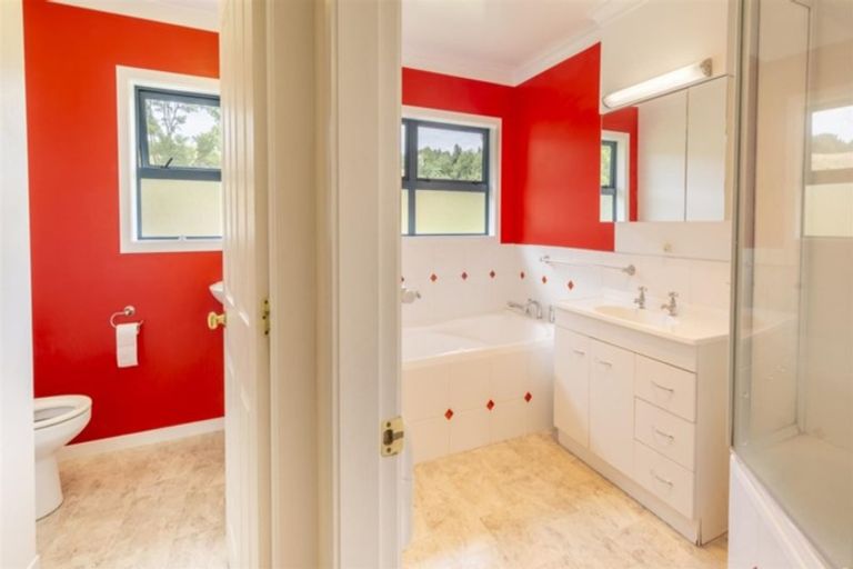 Photo of property in 304a Kaharoa Road, Hamurana, Rotorua, 3096