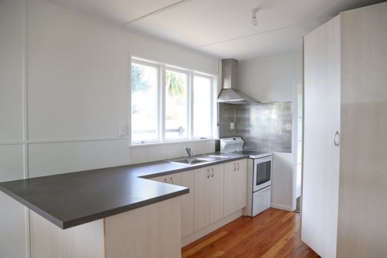 Photo of property in 33 Te Rangitautahanga Road, Turangi, 3334