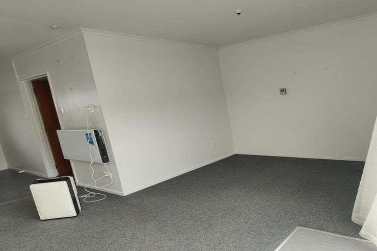 Photo of property in 20 Edgeware Road, Palmerston North, 4410