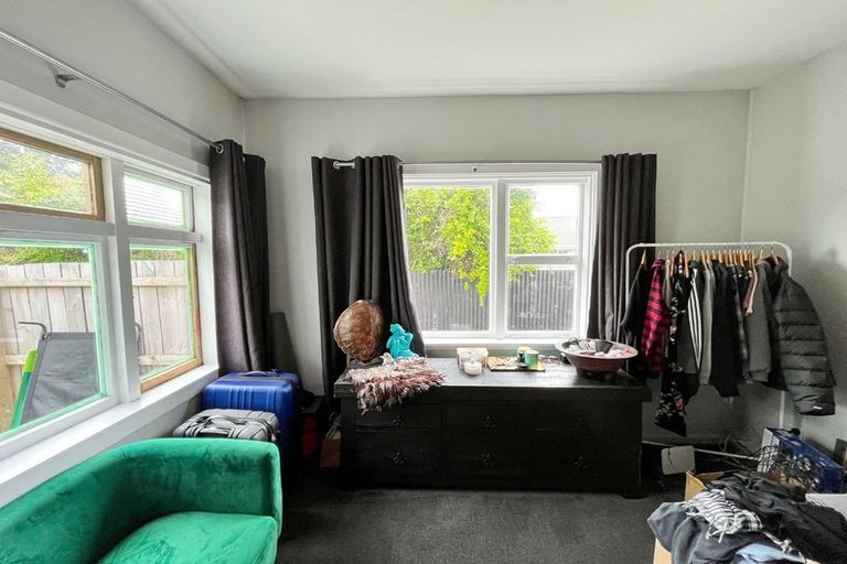 Photo of property in 868 Main North Road, Belfast, Christchurch, 8051