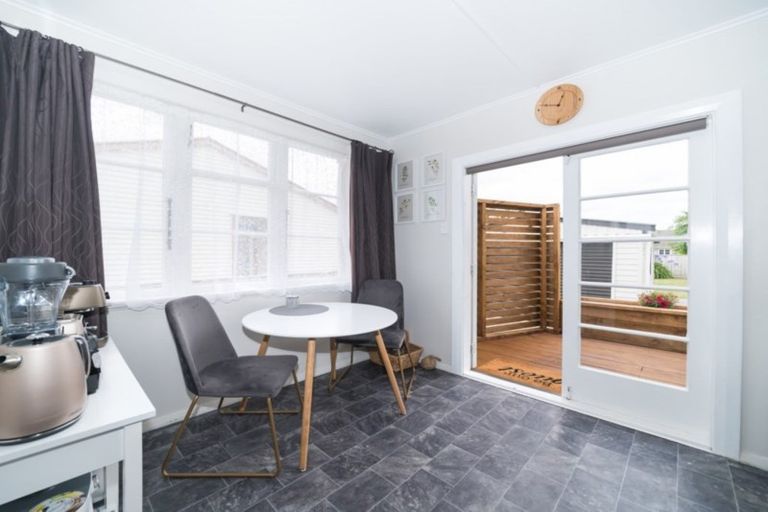 Photo of property in 34 Taylor Avenue, Feilding, 4702