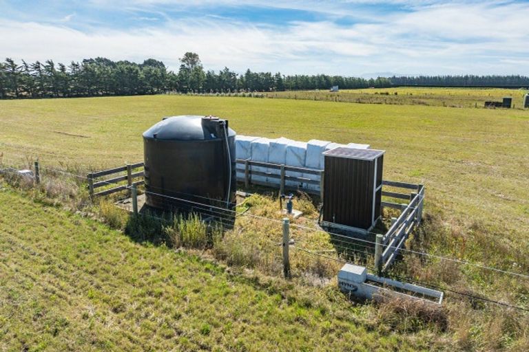 Photo of property in 1675b West Coast Road, Kirwee, 7671