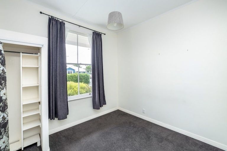 Photo of property in 6 Hayward Street, Featherston, 5710