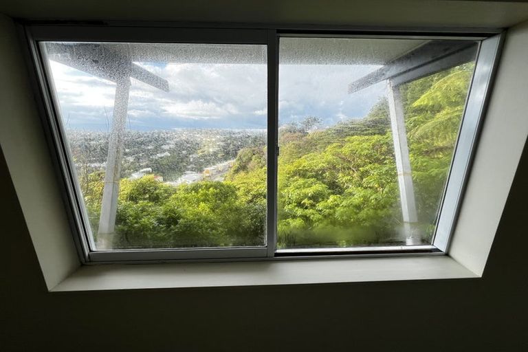 Photo of property in 14 Atlanta Grove, Brooklyn, Wellington, 6021