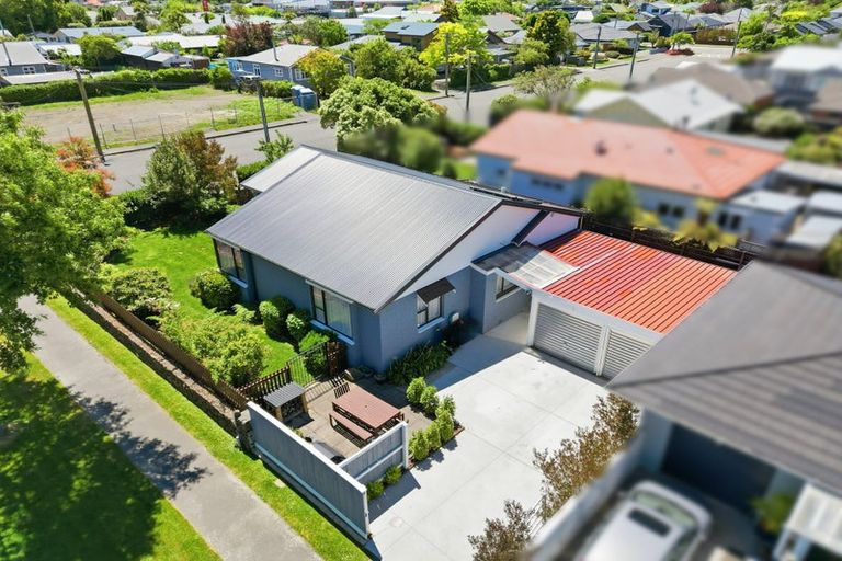 Photo of property in 40 Koromiko Street, Saint Martins, Christchurch, 8022