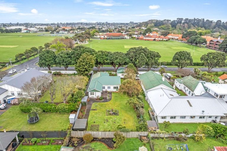 Photo of property in 119 Liverpool Street, College Estate, Whanganui, 4500