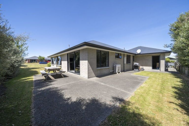 Photo of property in 60 Lawson Burrows Crescent, Te Anau, 9600