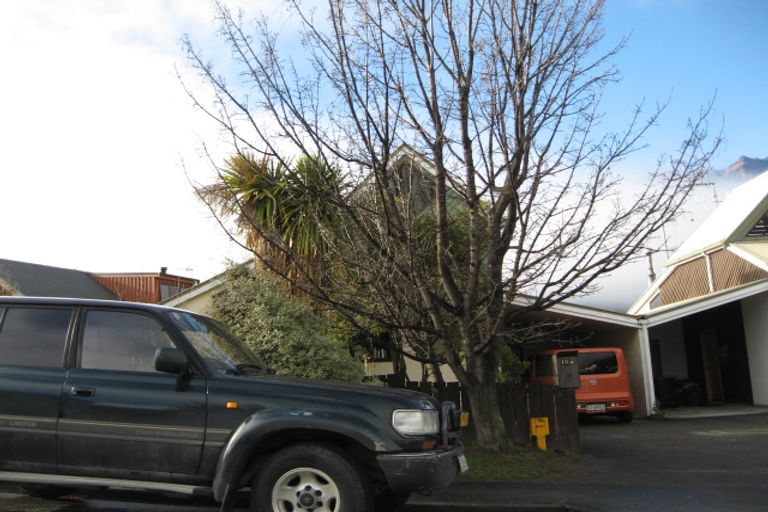 Photo of property in 15b Remarkables Crescent, Frankton, Queenstown, 9300