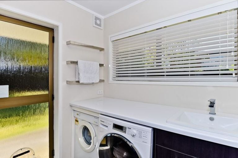 Photo of property in 41 Marywil Crescent, Hillcrest, Auckland, 0627