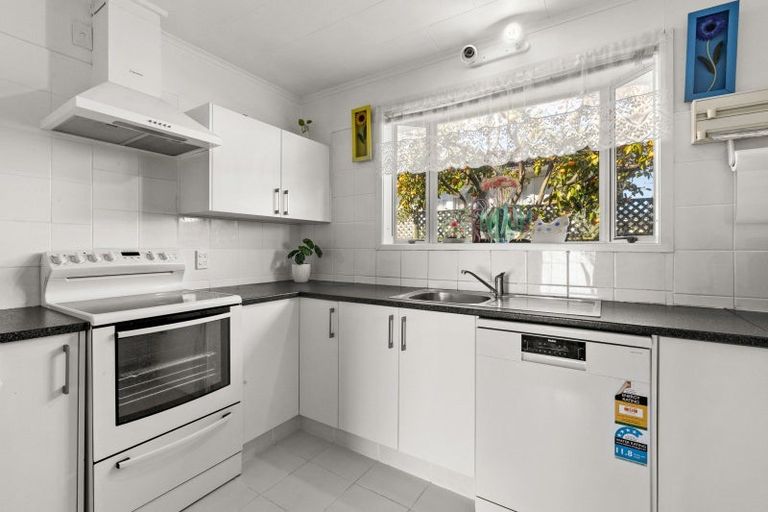 Photo of property in 46 Clark Avenue, Pirimai, Napier, 4112