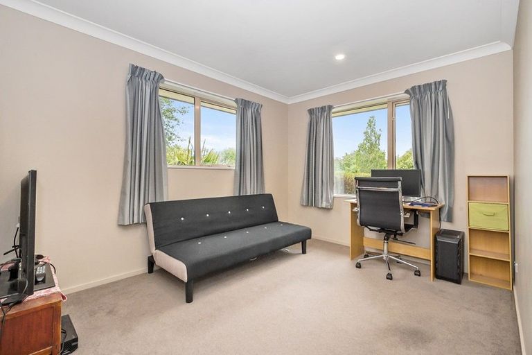 Photo of property in 14 Hulme Lane, Rolleston, 7614