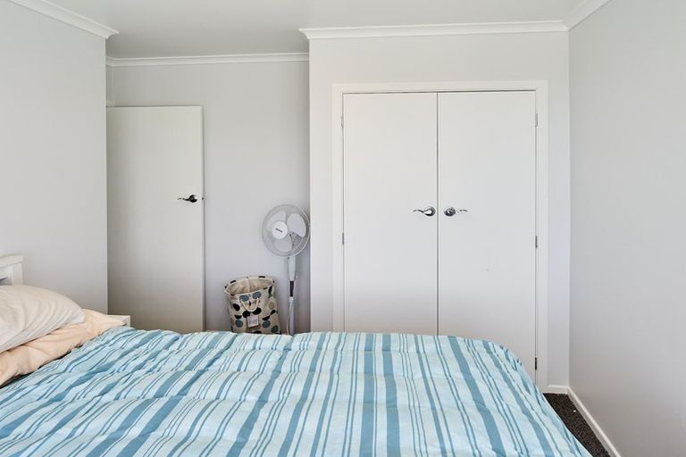 Photo of property in 29 Aberfeldy Street, Cannons Creek, Porirua, 5024