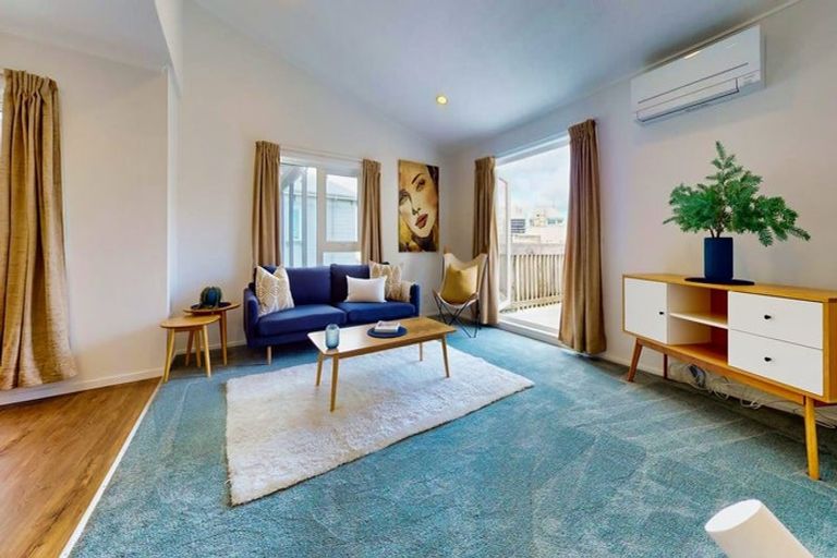 Photo of property in 4a Macdonald Crescent, Te Aro, Wellington, 6011