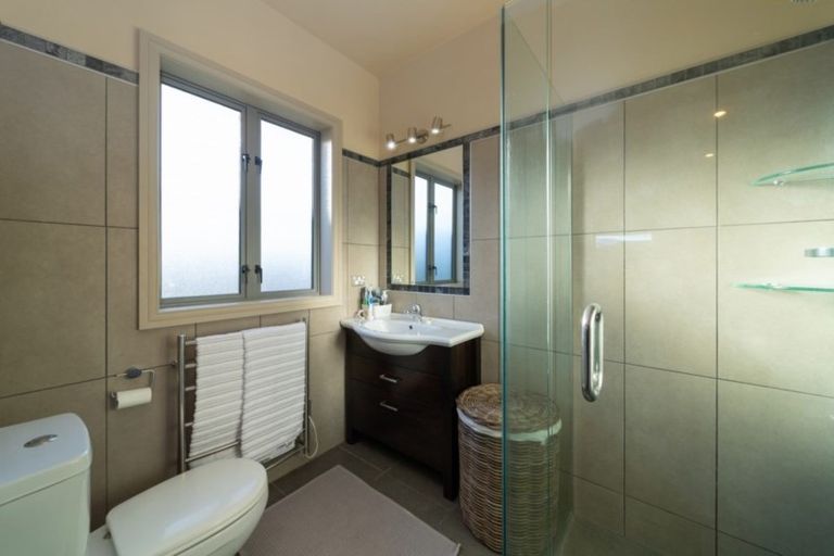 Photo of property in 56 Erskine Street, Lake Hayes, Queenstown, 9304