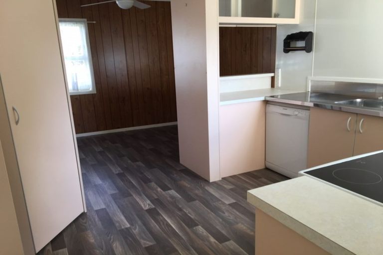 Photo of property in 34 Hinau Street, Tikipunga, Whangarei, 0112