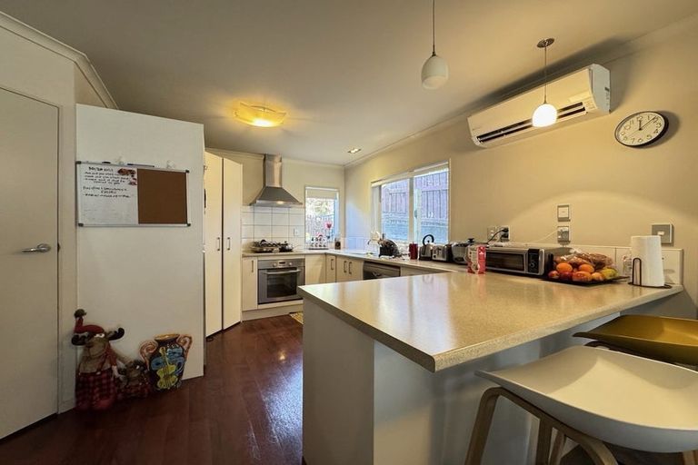 Photo of property in 1a Arapiko Street, Johnsonville, Wellington, 6037