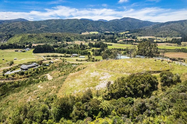 Photo of property in 68a Marchant Road, Kaitoke, Upper Hutt, 5018