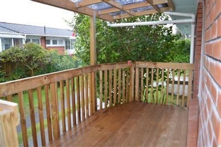 Photo of property in 4/6 Hart Road, Hauraki, Auckland, 0622