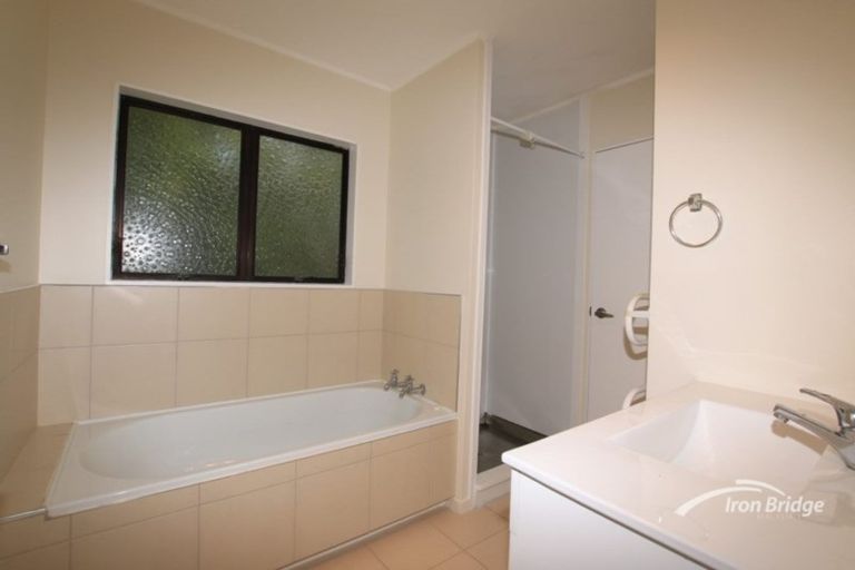 Photo of property in 1/125 Oaktree Avenue, Browns Bay, Auckland, 0630