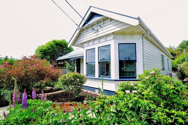 Photo of property in 19 Ryehill Street, Calton Hill, Dunedin, 9012