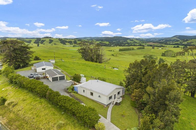 Photo of property in 158 Waiteitei Road, Wellsford, 0974