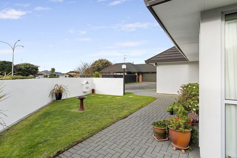 Photo of property in 10 Beach Haven Place, Paraparaumu Beach, Paraparaumu, 5032