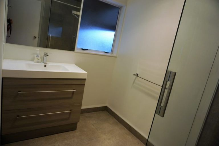 Photo of property in 2/434 Gloucester Street, Taradale, Napier, 4112