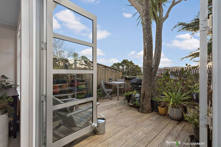 Photo of property in 81 Townsend Road, Miramar, Wellington, 6022