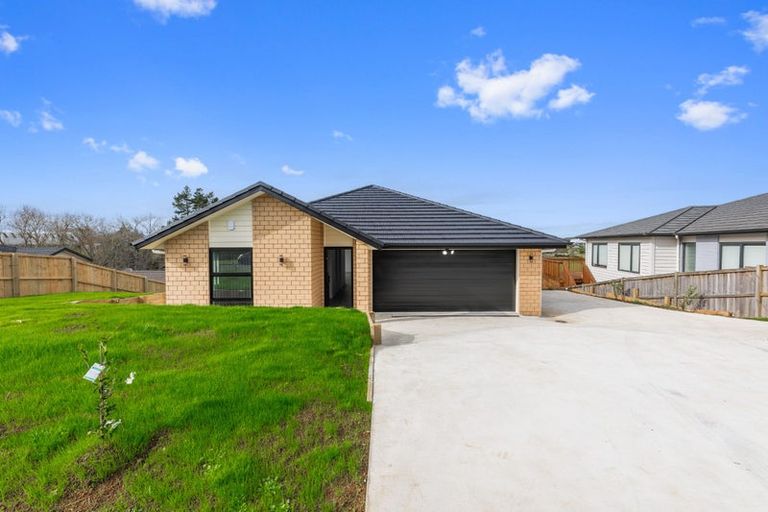 Photo of property in 14 Thomason Crescent, Pokeno, 2402