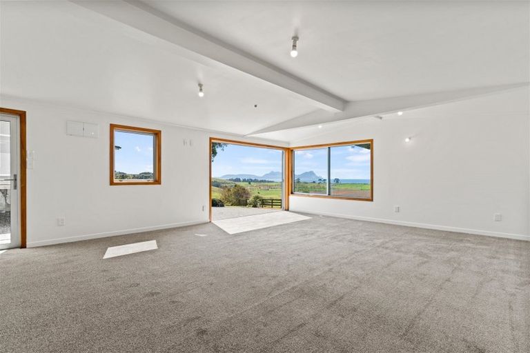 Photo of property in 211 Doctors Hill Road, Ruakaka, Waipu, 0582