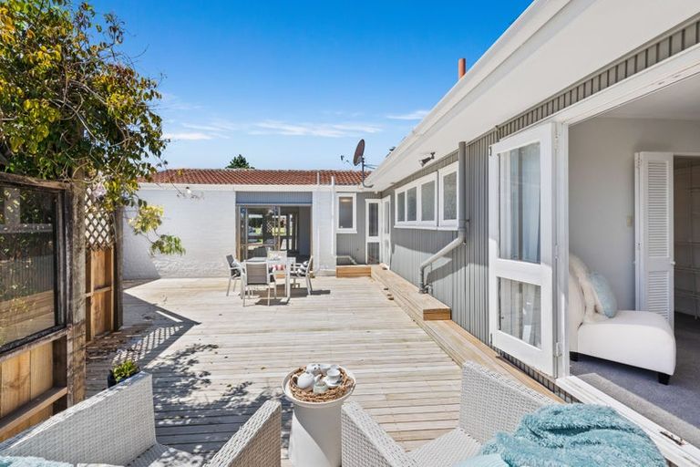 Photo of property in 5 Culver Terrace, Howick, Auckland, 2014