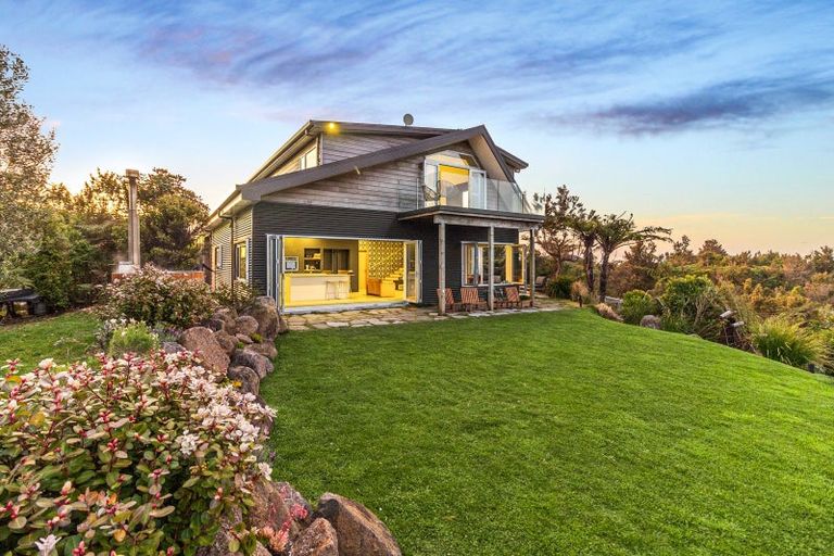 Photo of property in 61 Koru Rise, Pumpkin Hill, 3591