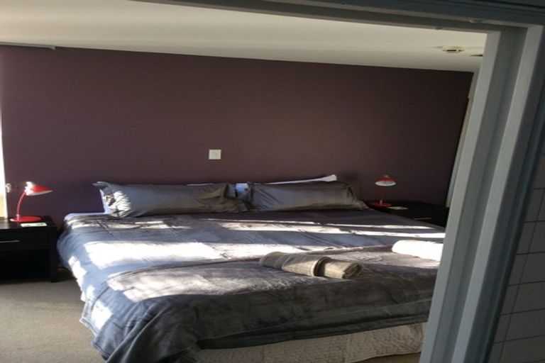 Photo of property in 33c Cranmer Square, Christchurch Central, Christchurch, 8013