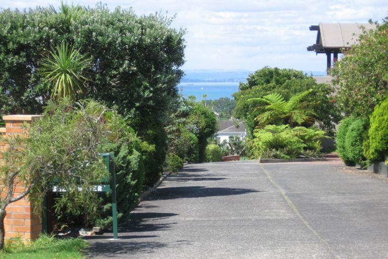 Photo of property in 97a Aberdeen Road, Castor Bay, Auckland, 0620