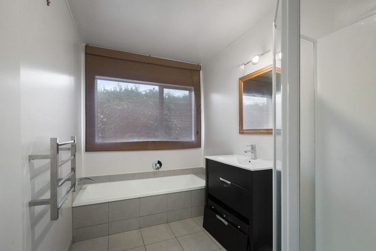 Photo of property in 15 Ohinemuri Place, Paeroa, 3600