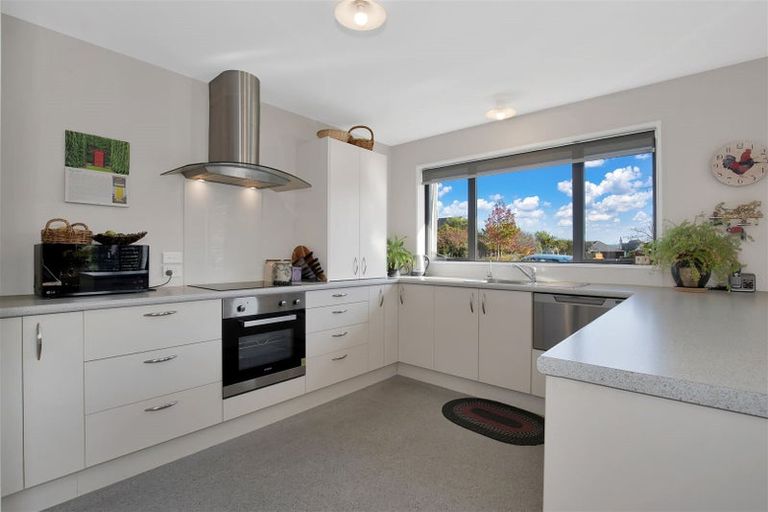 Photo of property in 1/12 Bank Street, Amberley, 7410