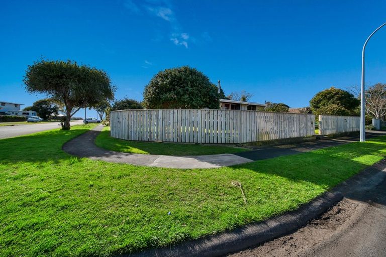 Photo of property in 40 Ihaia Street, Waitara, 4320