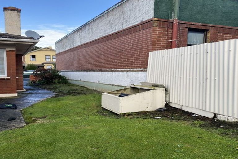 Photo of property in 8 Howe Street, North Dunedin, Dunedin, 9016